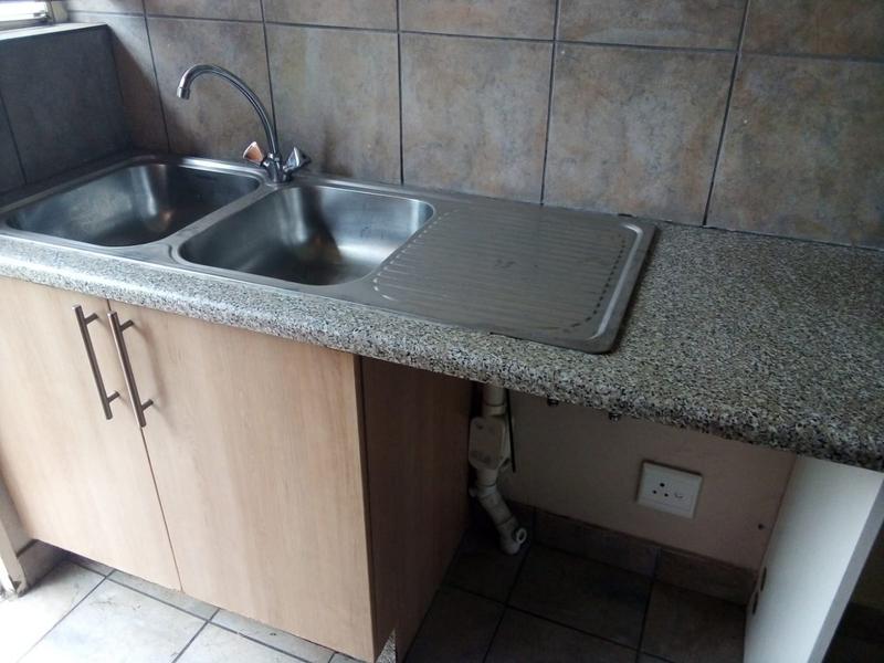 2 Bedroom Property for Sale in Vaalpark Free State